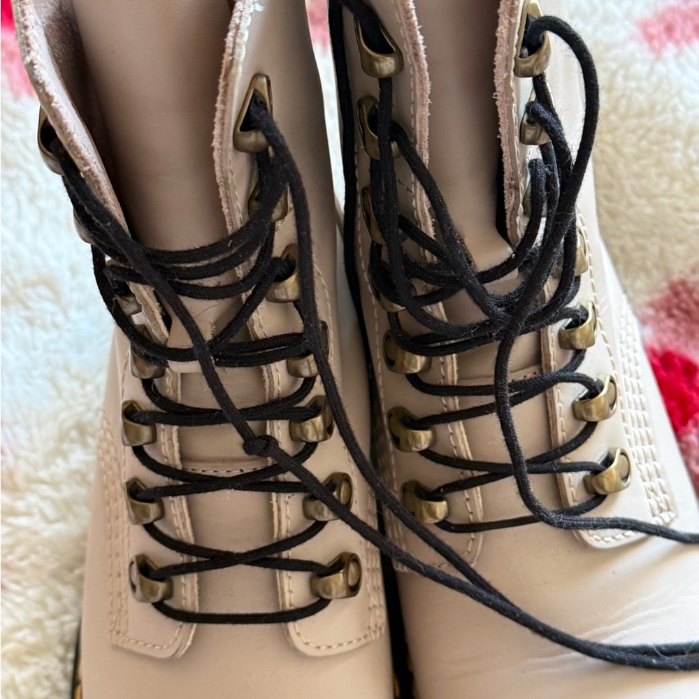 Leona dust pink Combat Boots Dr Martens - Picture 8 of 8